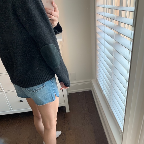 Vintage Levi’s Knit Sweater. Great condition - Picture 7 of 7